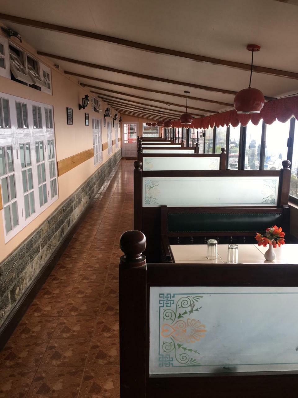 Travellers' Inn Darjeeling (West Bengal) Dış mekan fotoğraf