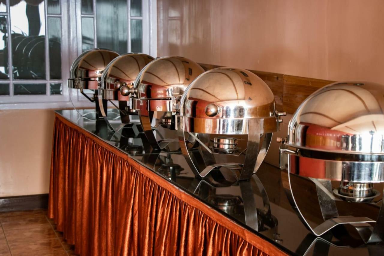 Travellers' Inn Darjeeling (West Bengal) Dış mekan fotoğraf